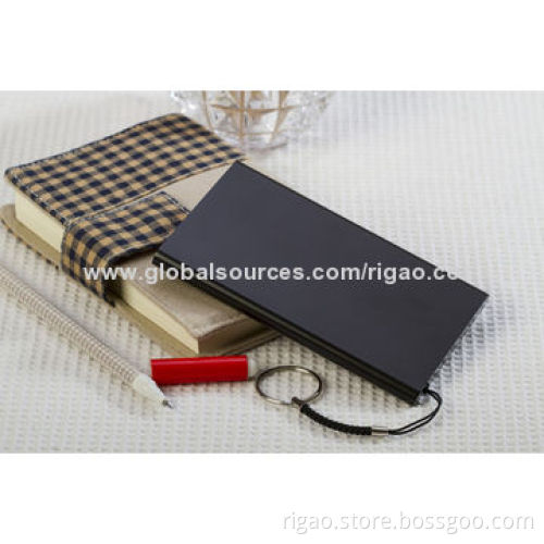 Real capacity 4,000mAh aluminum shell slim size portable power bank